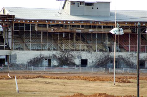 abandoned horse racing today.